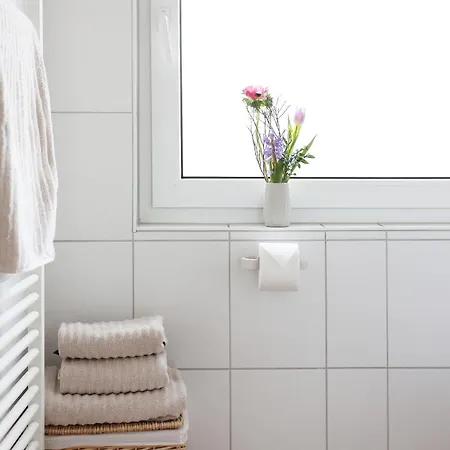 2 Wohntraum Mit Balkon Und Hafenblick *